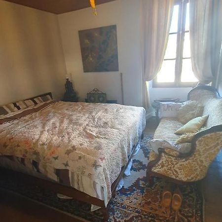 La Peau Bed and Breakfast Mairé-l'Eveseault Esterno foto